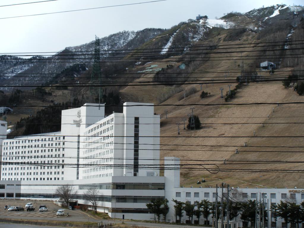 Hotel Tomiya Юдзава Екстер'єр фото